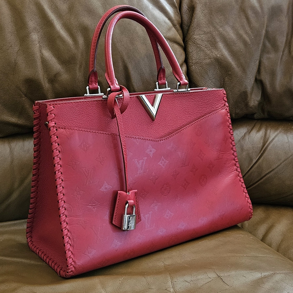 Louis Vuitton Red Leather Monogram Capucines Luxury Designer Handbag